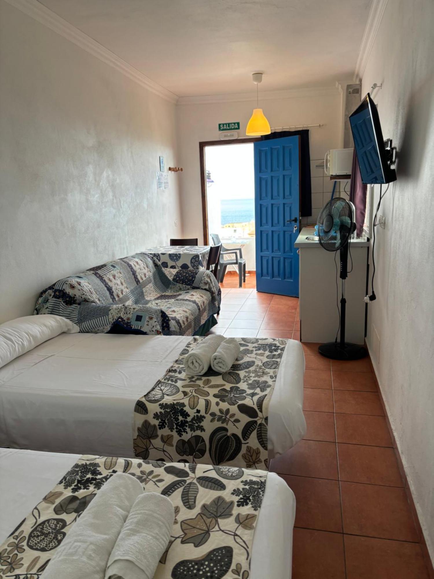 Apartamentos Y Habitaciones Villa Marina La Caleta  Extérieur photo
