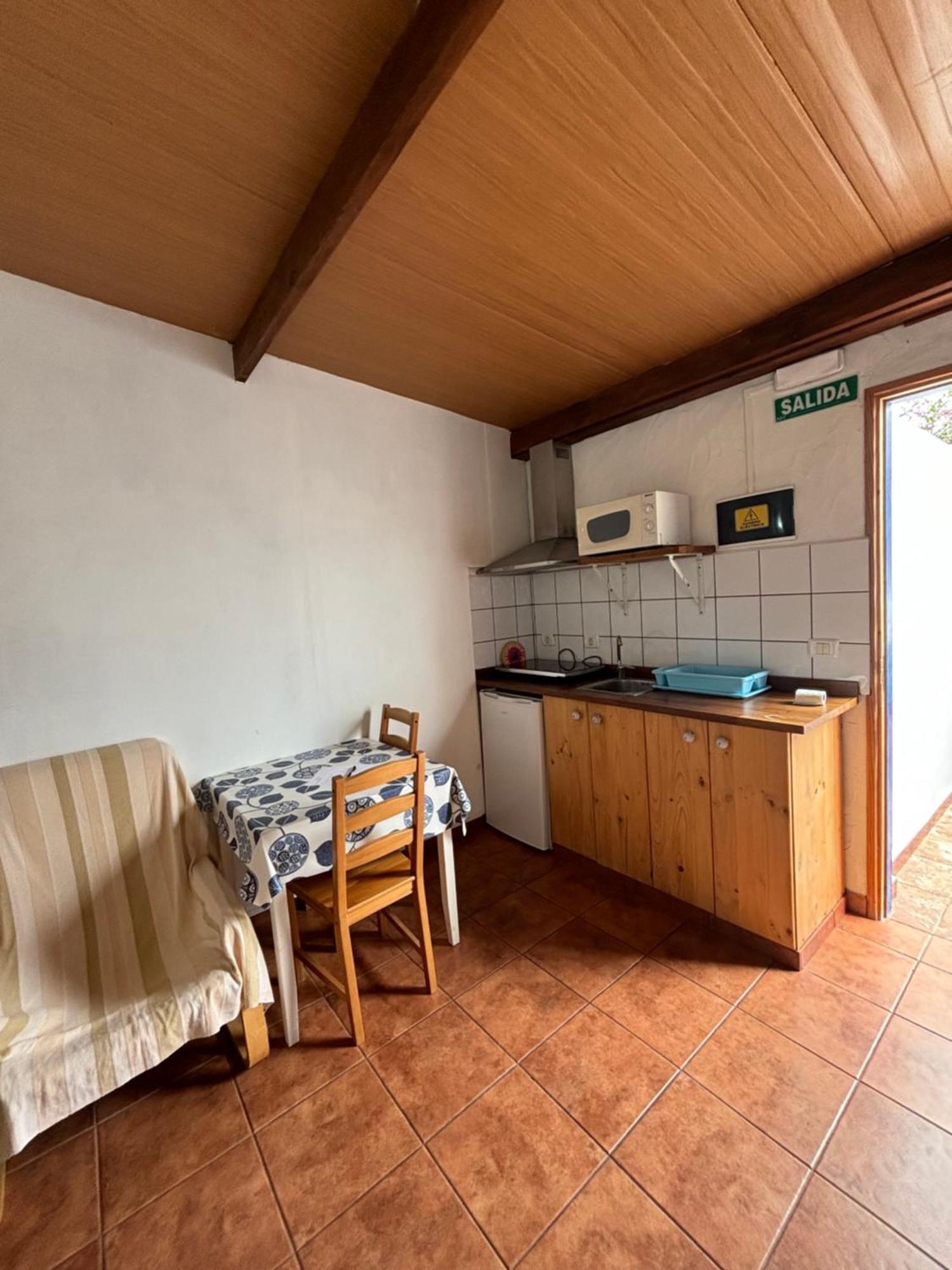 Apartamentos Y Habitaciones Villa Marina La Caleta  Extérieur photo