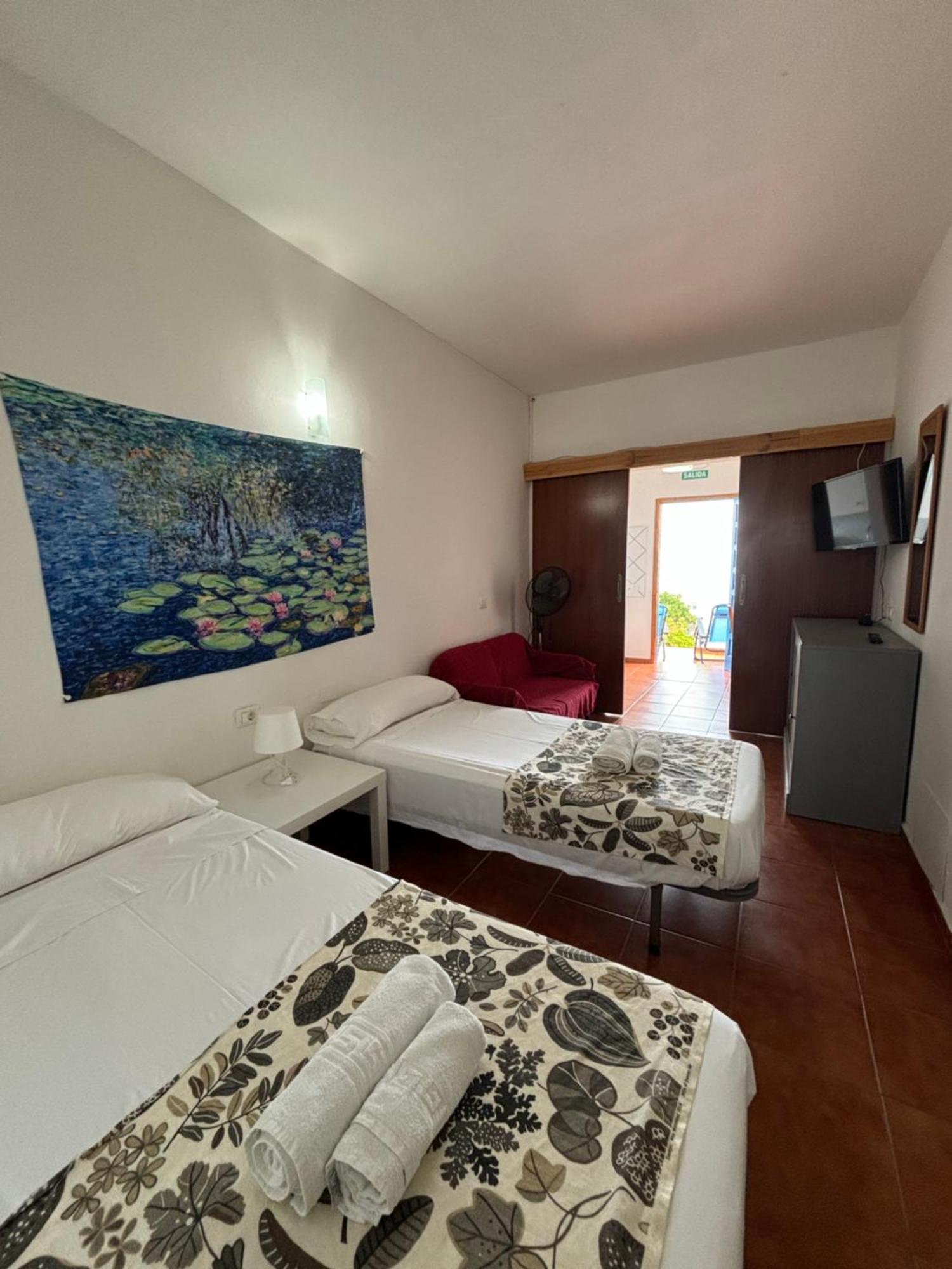 Apartamentos Y Habitaciones Villa Marina La Caleta  Extérieur photo